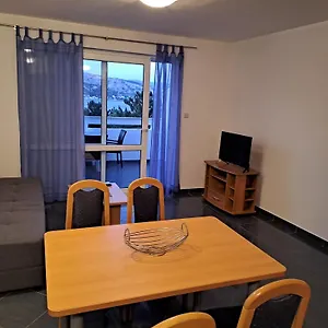 Zarok Apartman